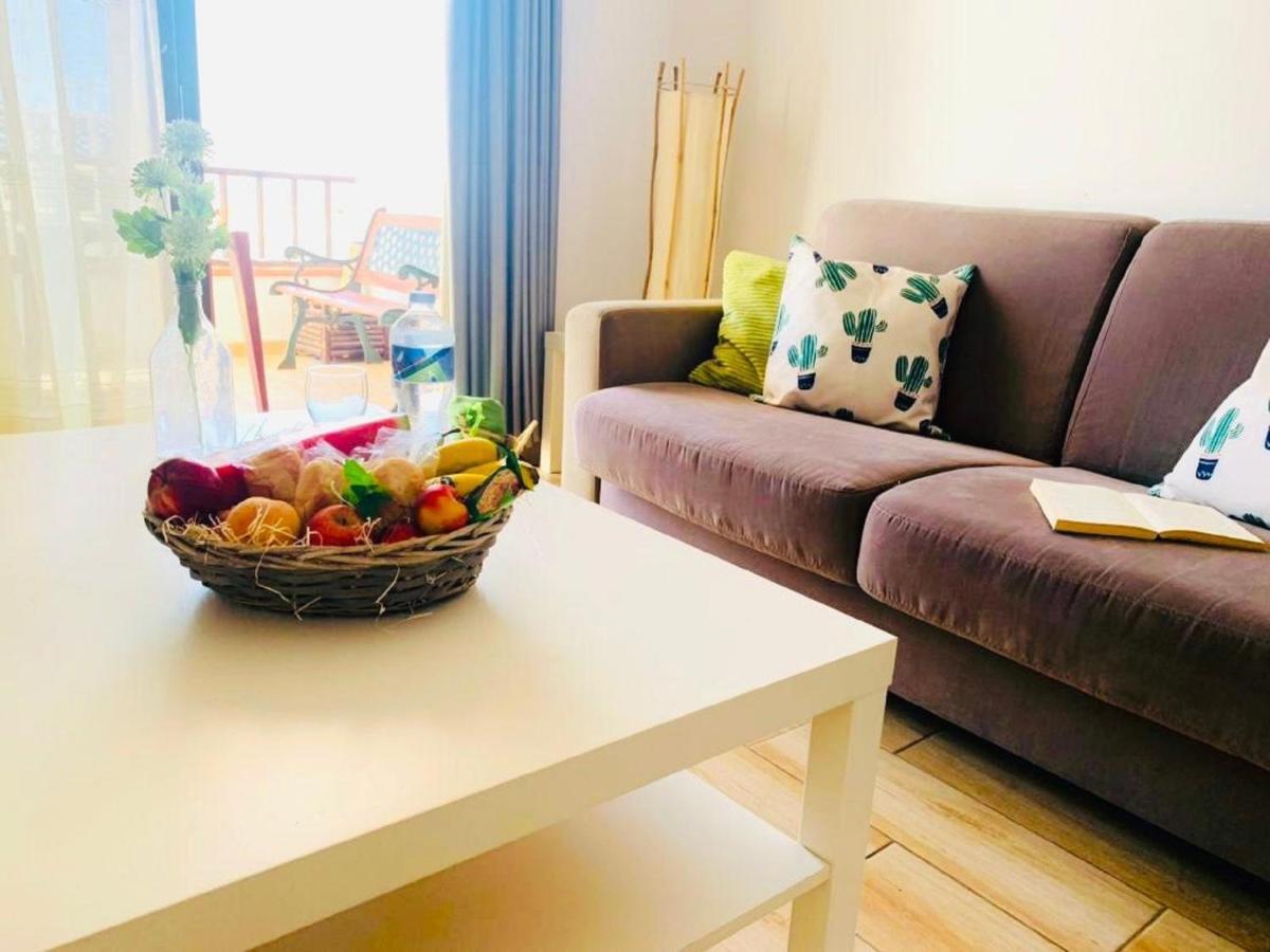 Amazing Sea Views In Cactus Blanco Apartment Los Cristianos  Bagian luar foto