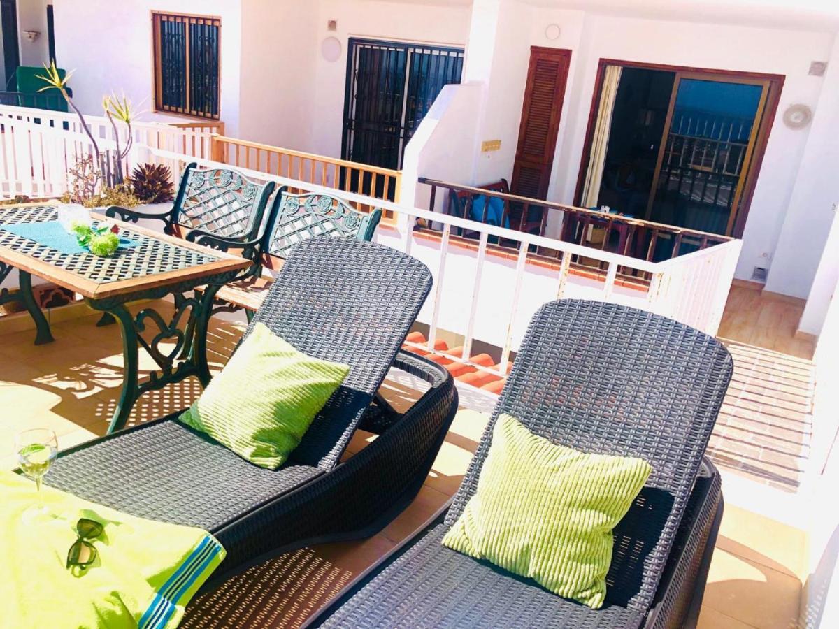Amazing Sea Views In Cactus Blanco Apartment Los Cristianos  Bagian luar foto