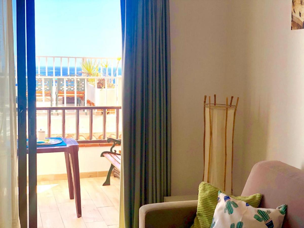 Amazing Sea Views In Cactus Blanco Apartment Los Cristianos  Bagian luar foto